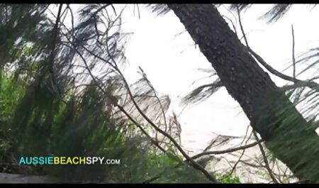 Bubble Butt Milf Sara Jay se fait gifler le porno arab xxnx cul par Brit Kaz B!