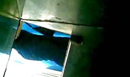 Michele porno public arab Bachmann branle défi