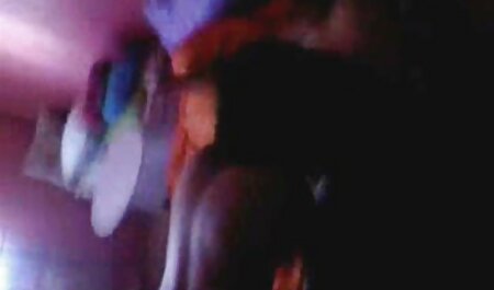 La porn arabe gratuit fan du groupe Valentina Nappi reçoit une charge de sperme chaud dans son visage