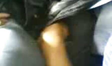 Christina se masturbe avec tv porno arab des godes