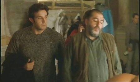 Pervers Lutschnutten ins Maul gespritzt porno araic